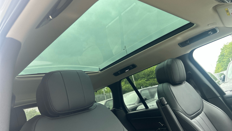 Land Rover Range Rover 3.0 P460e HSE 4dr Auto Estate